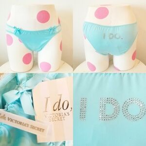 Victoria's Secret Vintage Rhinestone Crystal Very Sexy I do Bridal Panty NWT